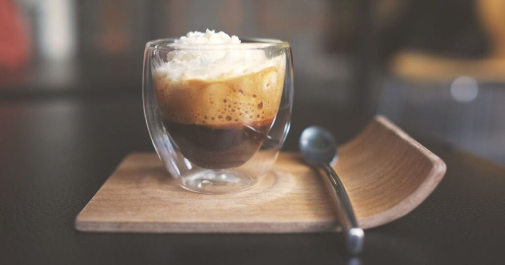 Espresso con Panna (Espresso with Whipped Cream)